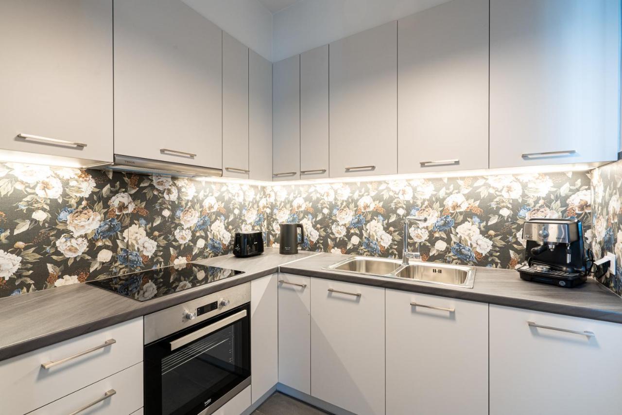 The H Experience Blackbird Spacious 2Bd Apartment Close To The Beach ซิโลกาสโตร ภายนอก รูปภาพ